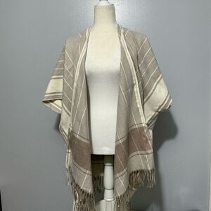 Ann Taylor Loft Womens XS/S Oversized Beige Tan Fringe Poncho Sweater